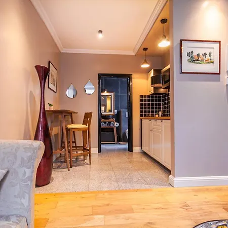 Luxury Boutique By Rikas Apartamento